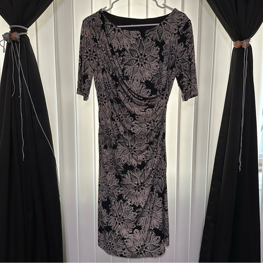 Connected Elegant Black and tan Floral Dress